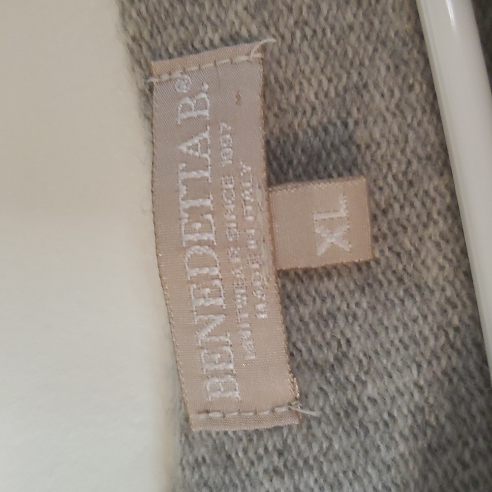 Benedetta B. Merino Wool Cashmere Blend Grey Scoopneck Sweater Size XL Polkadots - Picture 2 of 10